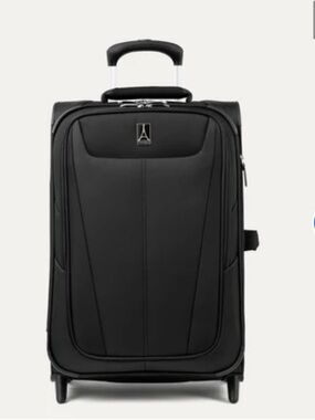 TravelPro Maxlite® 5 Carry-On Rollaboard Suitcase